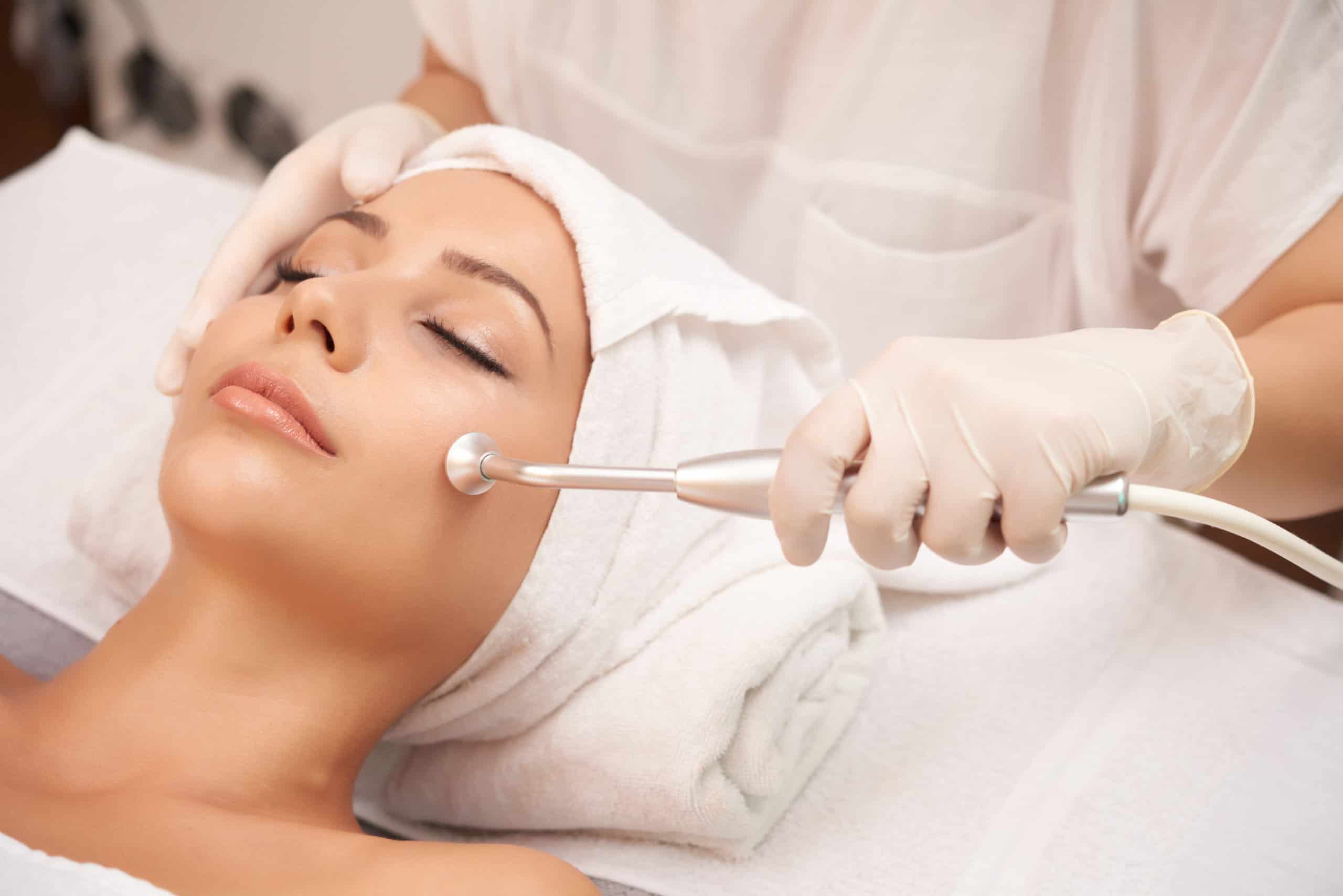 Oxygen-Infused Facial Treatment