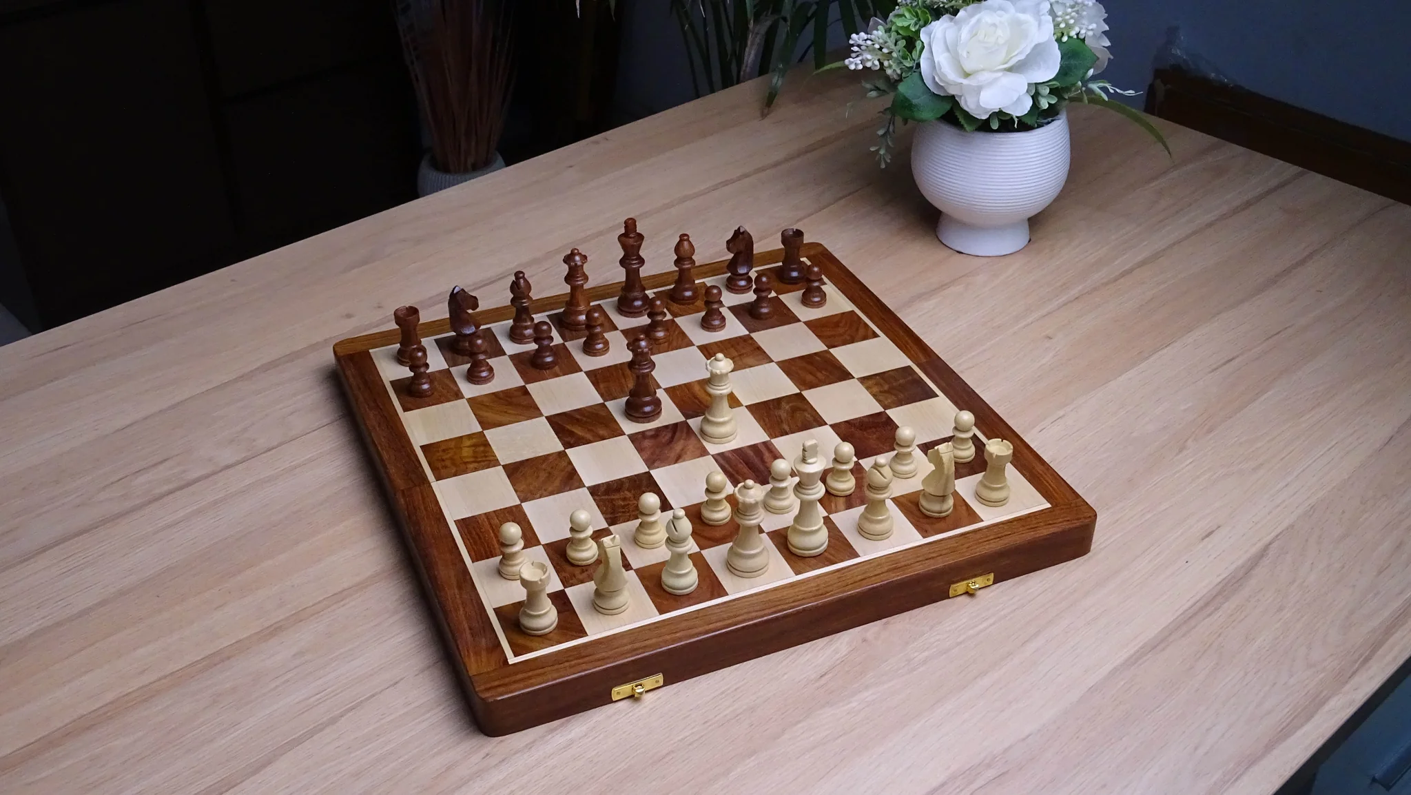 Magnetic Travel Chess Set